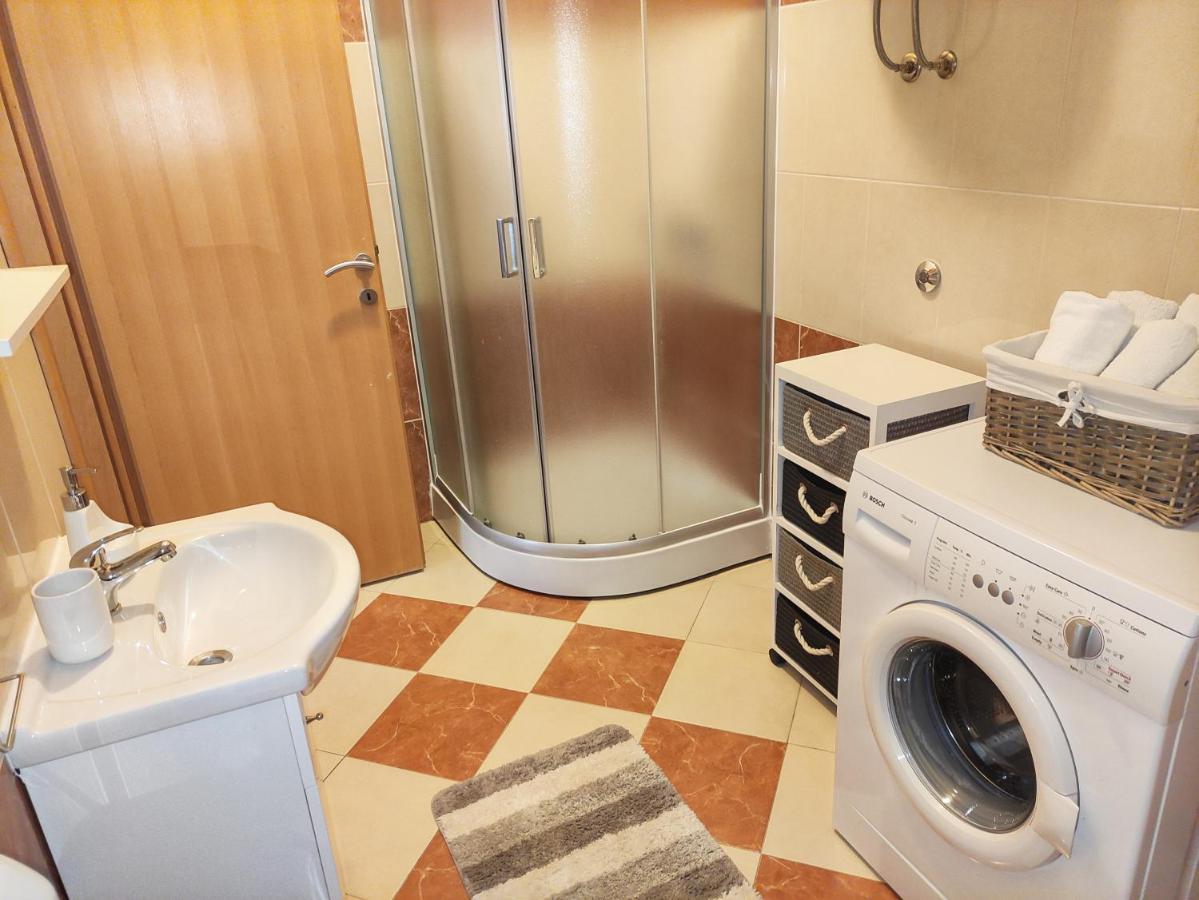 Apartmani Rina Donja Jagodnja Exterior photo